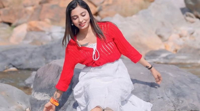सोनीपत मॉडल शीतल की शूटिंग की तस्वीर