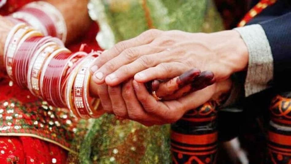 लखनऊ धोखाधड़ी मामला: किन्नर से शादी कर भरोसा जीता, जेवर और नकदी लेकर फरार हुआ युवक