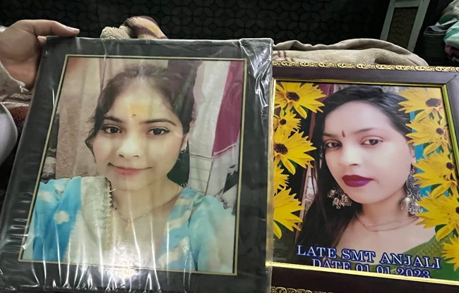 दो बेटियों की मौत, इंसाफ का इंतजार और कर्ज में डूबा परिवार