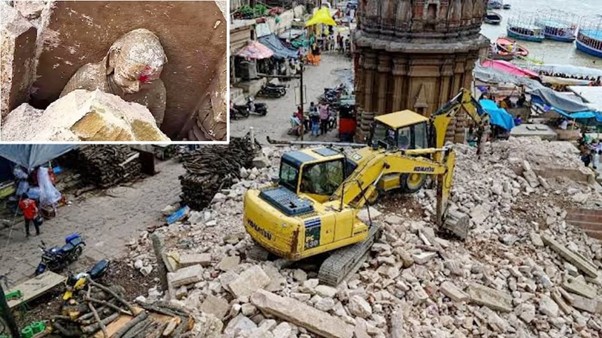 मंदिर नहीं टूटा, चबूतरा हटाने से भड़का आक्रोश